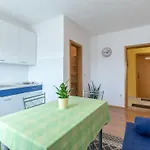 Charming With Balcony *