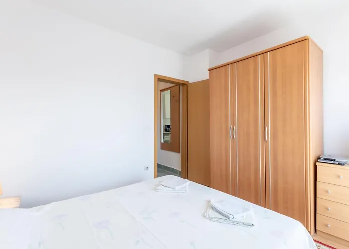 Apartment Charming With Balcony