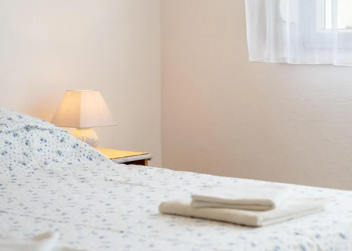 Apartment Charming With Balcony Trogir